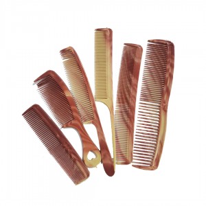 SET PEINES PLASTICOS VS MODELOS x 6u